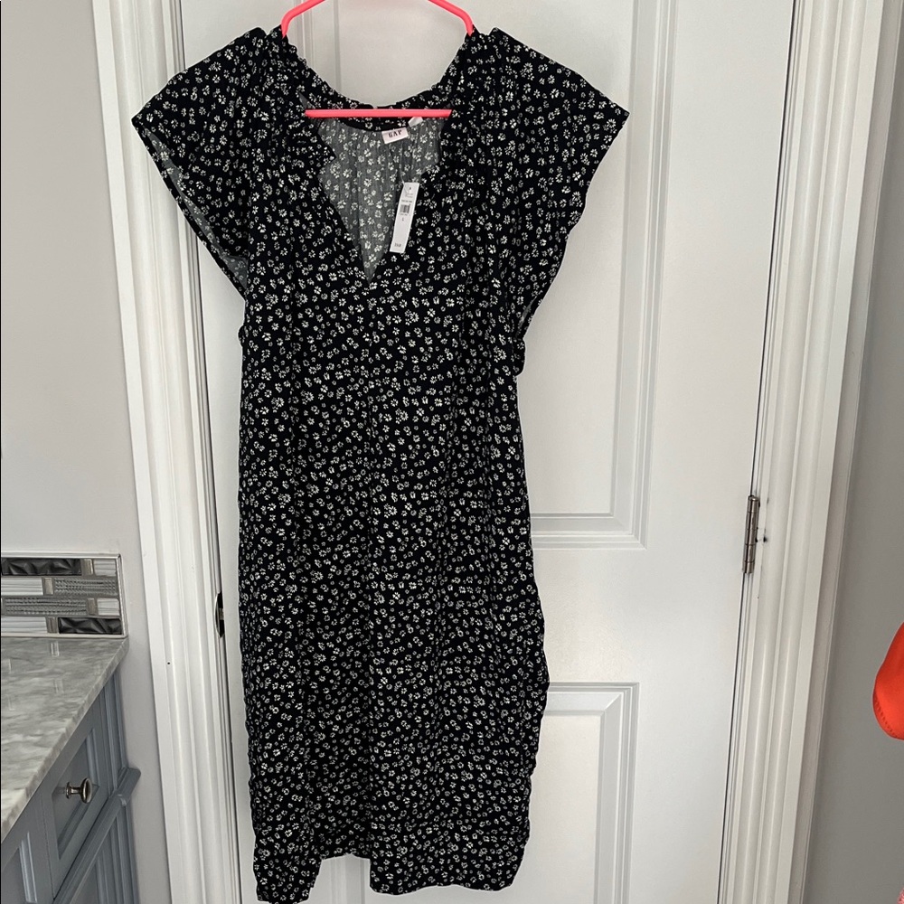 GAP Black and White Floral Dress